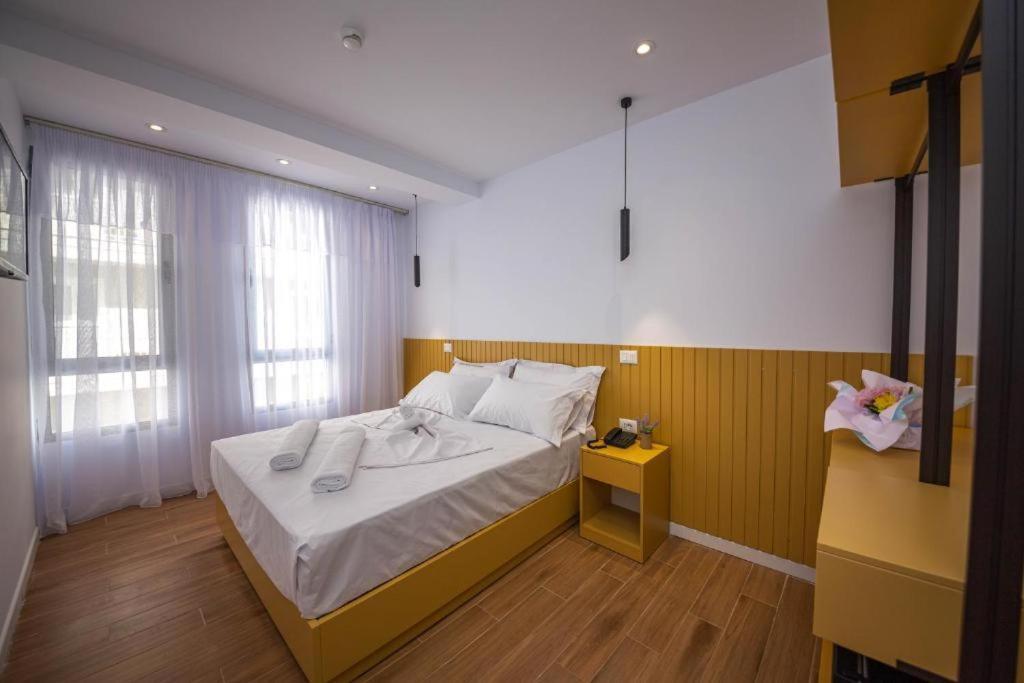 Hesperus Hotel 奥里库姆 外观 照片